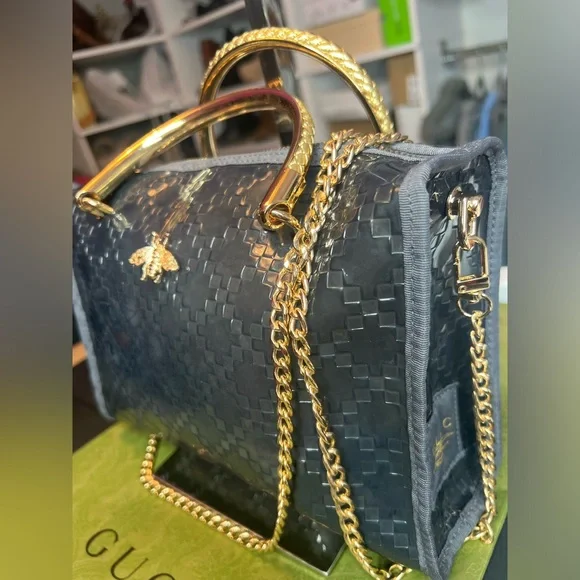 Gucci Beauty Bag - Picture 2 of 11